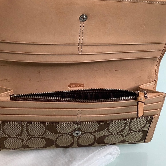 VGT Coach Hampton Signature CC fold over clip Hobo Bag & Matching Bifold Wallet - Picture 14 of 16